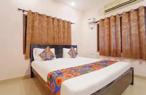 Vadapalani Hotel | Budget-Friendly Stay at FabExpress Earth Vadapalani