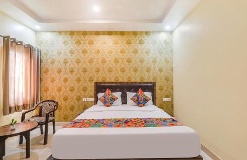 Indira Nagar Hotel | Via G Inn