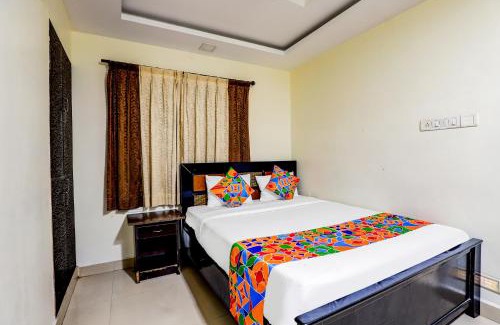 Vadapalani Cabin | Family-Friendly Getaway at Karuna Regent Hotel