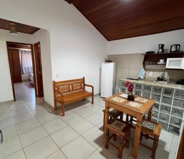 Joao Fernandes Apartment | Family-Friendly Apartment in João Fernandes, Búzios - Rated 9.6