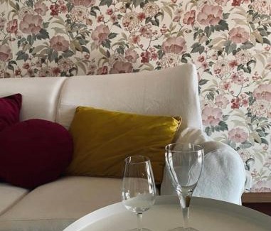 Sassari Apartment | Prime Location Near Universities: Via Roma with Ocean View