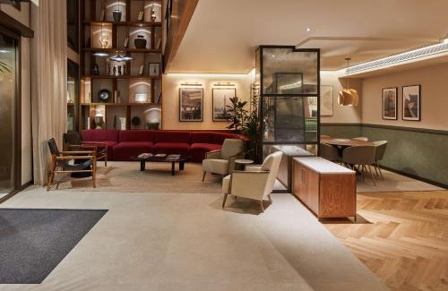 La Nova Esquerra de l'Eixample Hotel | Pet-Friendly Via Sants Hotel Barcelona - A 4-Star Gem