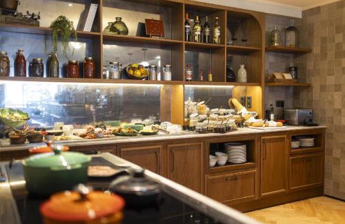La Nova Esquerra de l'Eixample Hotel | Pet-Friendly Via Sants Hotel Barcelona - A 4-Star Gem