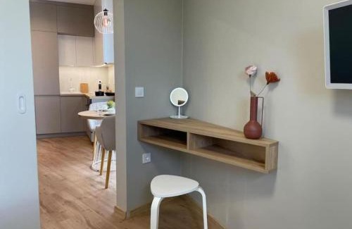 rayon Triaditsa Apartment | Via310 by Cosher