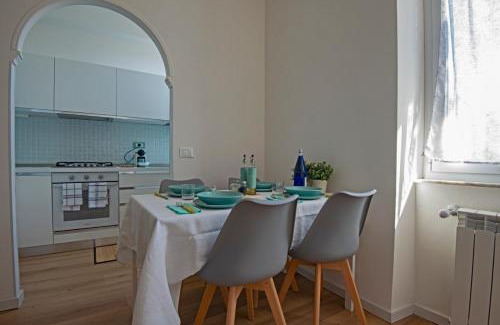 Sturla Apartment | Convenient Viabai Hotel with Private Parking & Family Amenities