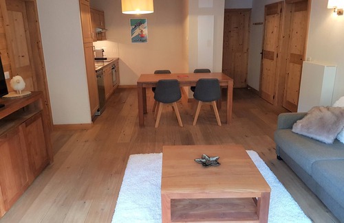 Vallorcine Apartment | Tranquil Ski-In/Ski-Out Retreat Near Chamonix - Rated 10/10