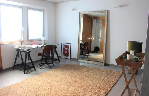 La Coruna House | Elegant Vibes Coruña: Family-Friendly Stay in A Coruña