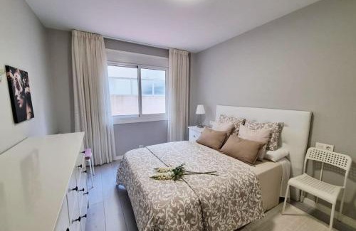 La Coruna Apartment | Guest Rated: VibesCoruña - Ángel 72, Pet & Child Friendly Stay