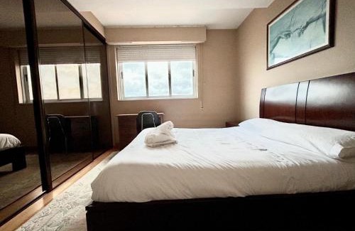 La Coruna Apartment | Family-Friendly Stay at VibesCoruña - Outeiro 274