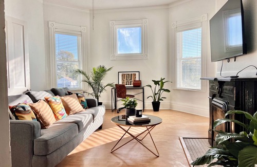 New Pathways Apartment | Historic Downtown Memphis Home with Family-Friendly Amenities