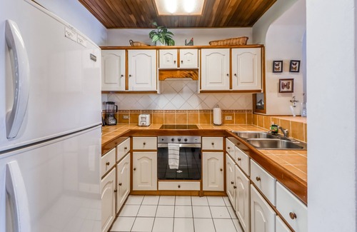 Playa Flamingo Villa | Vibrant Villa with Pool & Ocean Views Steps from the Beach