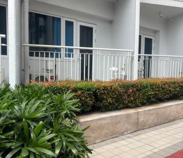 Bel-Air Apartment | Vibrant Tropical Oasis in SMDC Jazz Makati