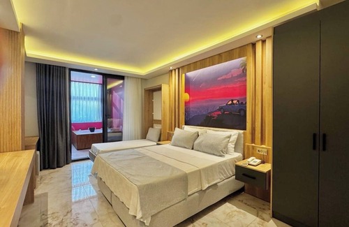 Artikli Hotel | Vice City Beach Resort Otel