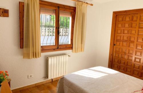 Javea Villa | Vicenta Hotel: Family-Friendly Retreat with Pool Access