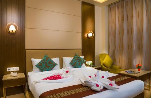 Ramanathapuram Hotel | Elegant Viceroy Residency Manor: Rated 9/10 with Dining