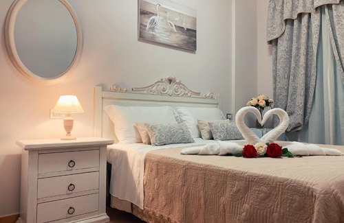 Fondi House | Discover Vico d'Ercole: Family-Friendly & Highly Rated Stay