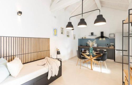 Pirri Apartment | Vico II - Exclusive house with garden
