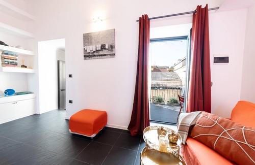 Naples City Centre Apartment | Vico Purgatorio ad Arco 7