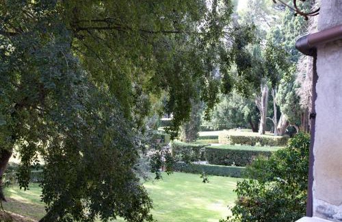 Tivoli Apartment | Discover Vicolo d'Este: Guest Rated 9.8 & Family-Friendly