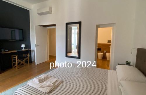 Rione Duomo House | Guest Rated 10/10: B&B Vicolo dei Sartori with Kitchen