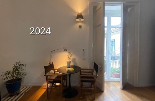 Rione Duomo House | Guest Rated 10/10: B&B Vicolo dei Sartori with Kitchen