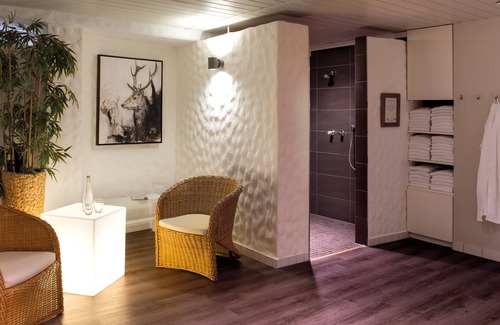 Bosen Hotel | Relax at Victor's Seehotel Weingärtner with Spa and Pool