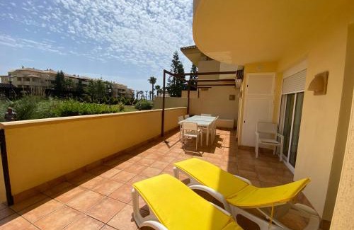 Roquetas de Mar Apartment | Victor Villa Romana: Oceanfront Oasis with Top Ratings