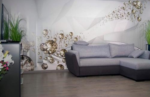 Kecskemet Apartment | Top-Rated Victoria Apartman with Breakfast & Hot Tub Access