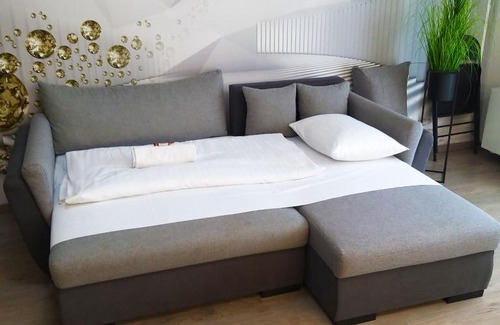 Kecskemet Apartment | Top-Rated Victoria Apartman with Breakfast & Hot Tub Access