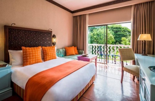 Livingstone House | Victoria Falls Adventure: Poolside Relaxation Near The Big Tree