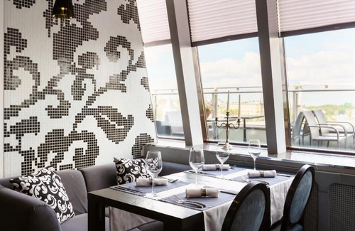Vyborg Hotel | Discover Victoria Hotel Vyborg: Pet-Friendly & Family-Ready
