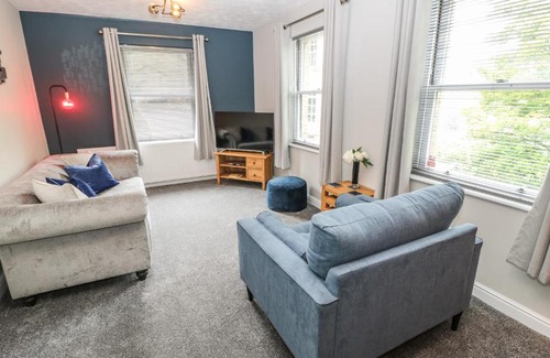 Hepworth House | Enchanting Victoria House: Family-Friendly Retreat, Rated 9.1