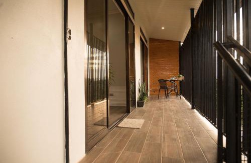 Bolivar Apartment | Guest Rated 10/10: Victoria's House with Breakfast Included