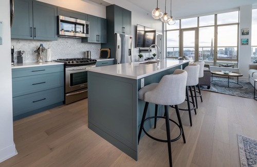 Downtown Victoria Apartment | Impressive Victoria's SEA-Cret: Oceanfront Views & Spa