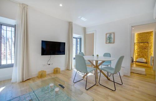 Jewish Quarter Apartment | Elegant Victoria Suites Apartments - Guest Rated 9.5/10