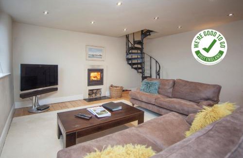 Newton St Loe House | Cozy Victorian Annexe in Bath with Family-Friendly Amenities