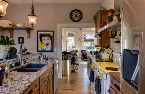 Newberg House | Victorian Secrets 1897 Home: A Gem in Wine Country
