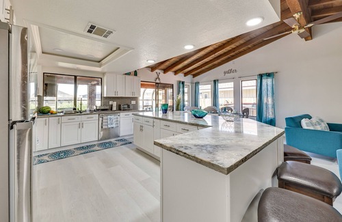 Victorville House | Victorville Lakefront Retreat: Ideal for Families and Fishing