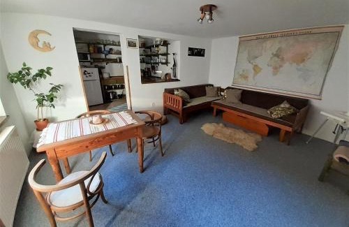 Pavcina Lehota Apartment | Pet-Friendly Vidiecky apartmán Kubo with Hot Tub & Breakfast