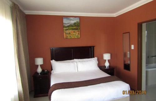 Polokwane Cabin | Discover Vido Lodge & Conference Centre with Pool Access