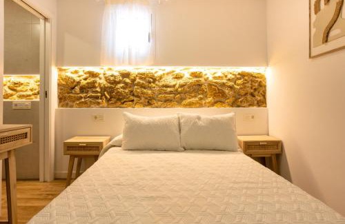 Conil de la Frontera City Center House | Oceanfront Viejo Baluarte House Rooms with Kids’ Amenities