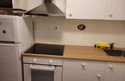 Betren Apartment | Cozy Vielha Studio with Spa and Child-Friendly Amenities