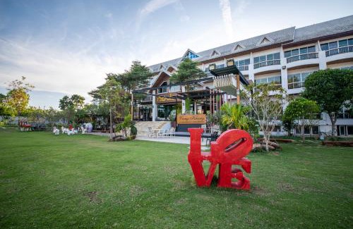 Si Bun Rueang Hotel | Discover Vieng Khong Hotel: Child-Friendly & Accessible Stay