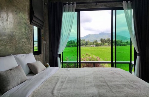 Pua Ski Chalet | Cozy Vieng Pua Homestays: Guest Rated 8/10 in Comfort