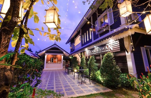 Mueang Kao House | Discover Vieng Tawan Sukhothai Hotel with Pool & Breakfast
