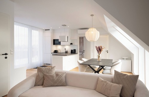 Hernals Apartment | Premium Vienna Heights Apartments with Spa and Breakfast