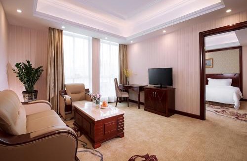 Guangzhou Hotel | Vienna Hotel Guangzhou Dongpu Bus Station