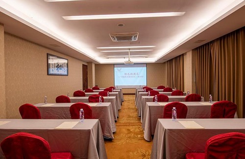 Panyu Hotel | Convenient Stay at Vienna Hotel Guangzhou Panyu NanCun