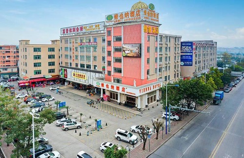 Panyu Hotel | Convenient Stay at Vienna Hotel Guangzhou Panyu NanCun