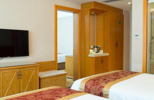Guangzhou Hotel | Accessible Family Stay at Vienna Hotel Guangzhou Songnan